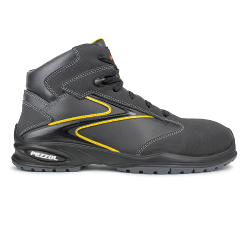Pezzol Scrambler S3 high safety winter work shoes in water-repellent black metal free leather made in Italy